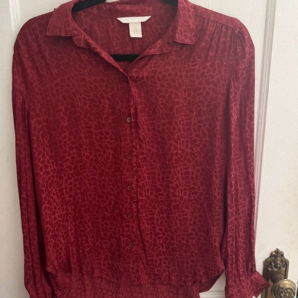 H&M Pink Leopard Print Button-Down Blouse, 2 - Picture 1 of 4